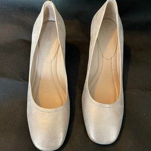 Brand New:  Donald J Pliner Taupe metallic heels